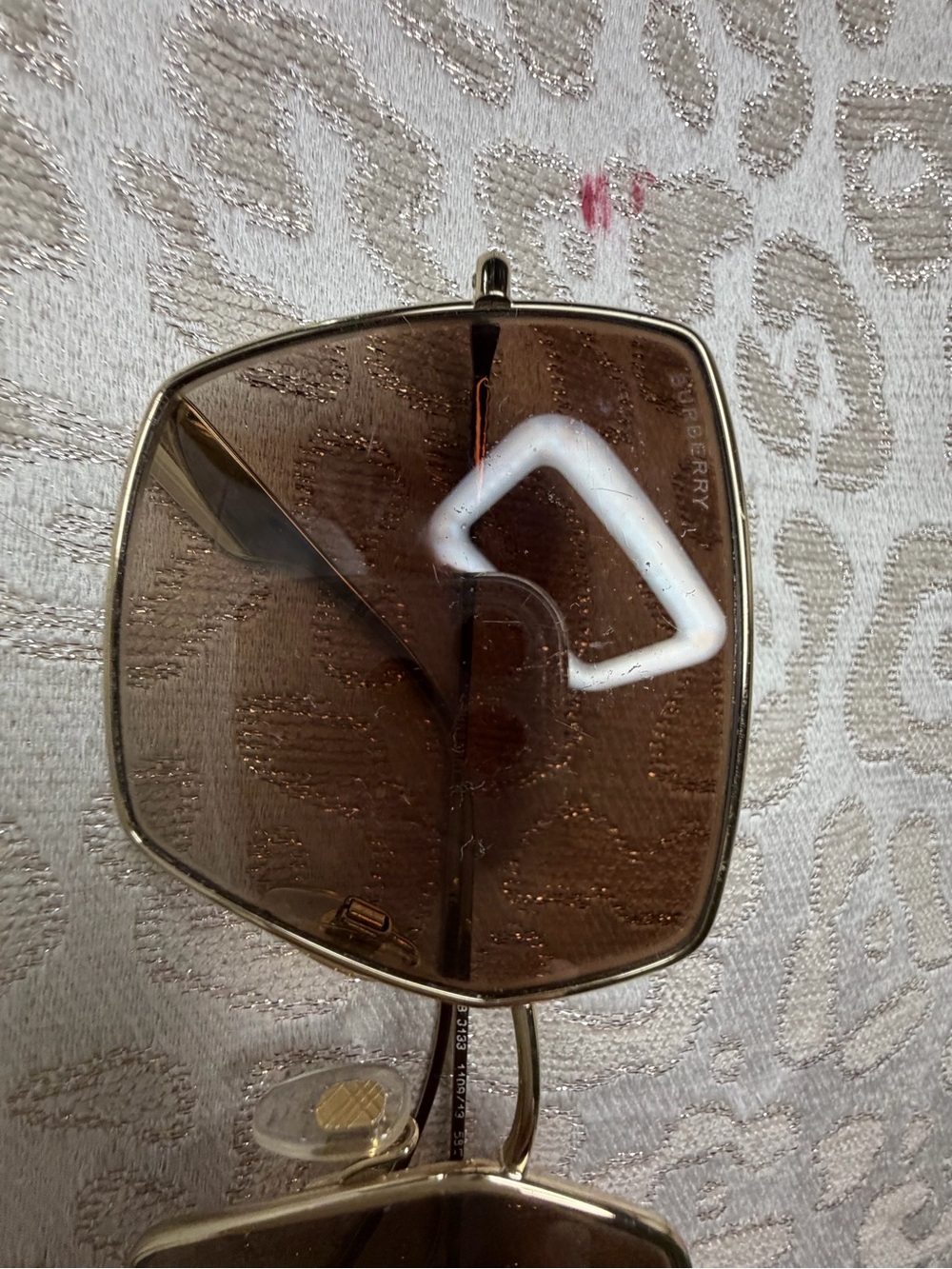 Women’s Preowned Authentic BURBERRY sunglasses - As Is - No case - Picture 2 of 5